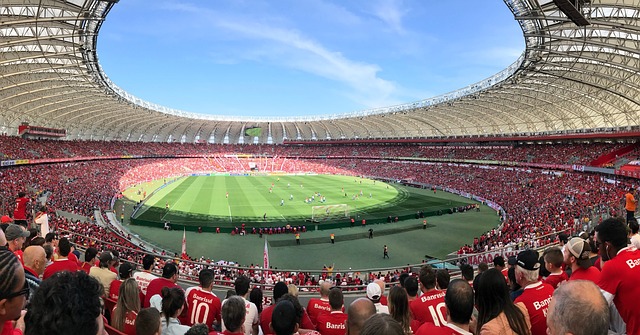 平尼则是年
